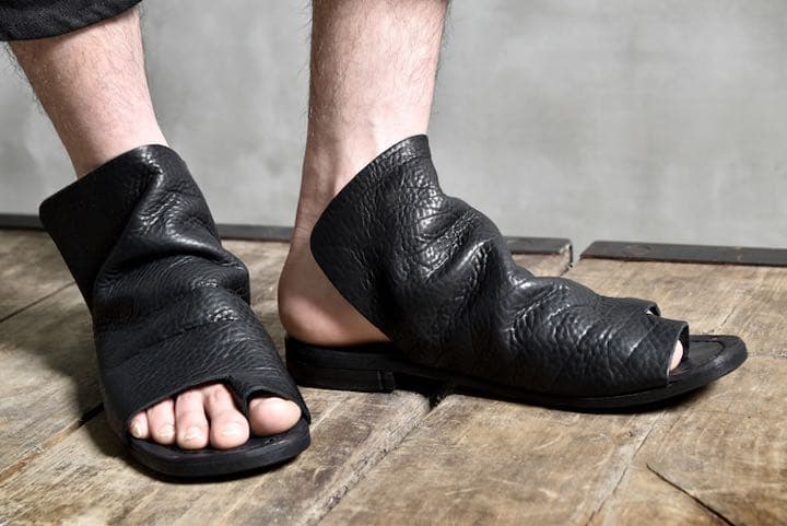 prtl x 4R4s ポルタユ　エクスクルーシブ　レザーサンダル