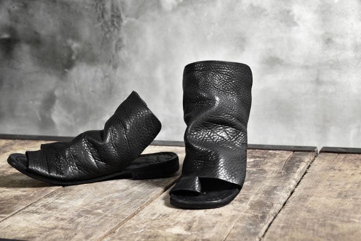 prtl x 4R4s ポルタユ　エクスクルーシブ　レザーサンダル