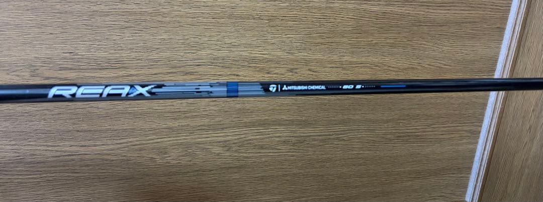 新品未使用 テーラーメイド最新ドライバーQi4D 10.5°REAX MR60S