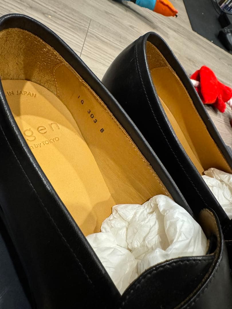 Iugen イウゲン　ローファー