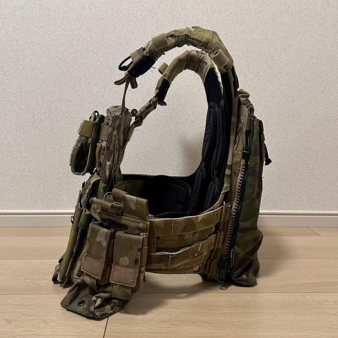 Crye Precision AVS プレートキャリア Sサイズ