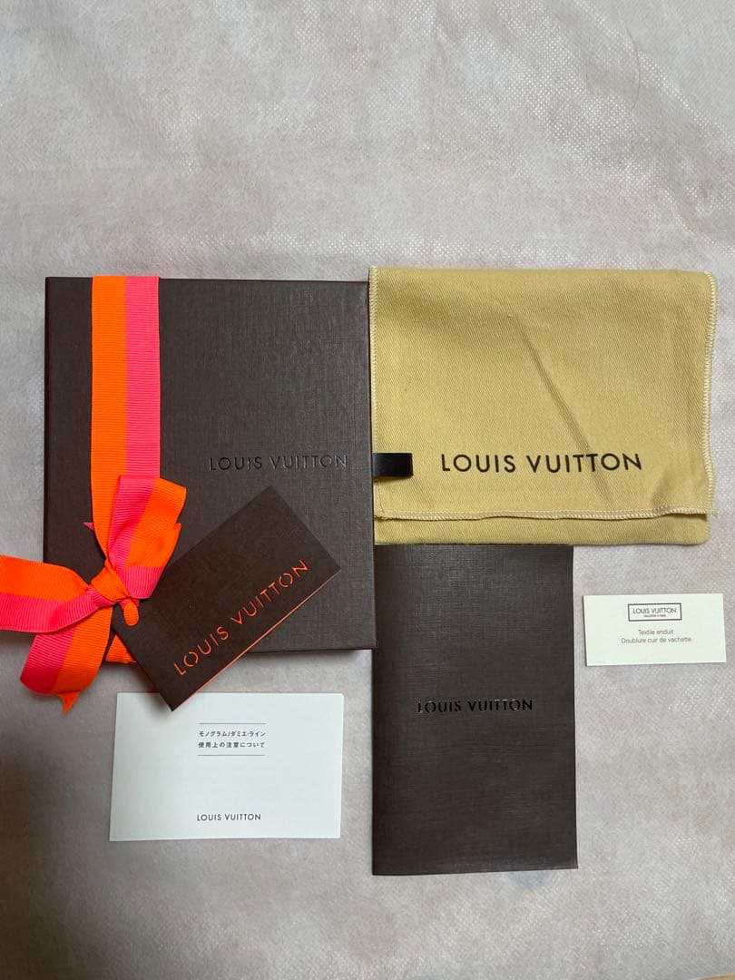 LOUIS VUITTON ダミエグラフィット ポルトフォイユ・ミュルティプル