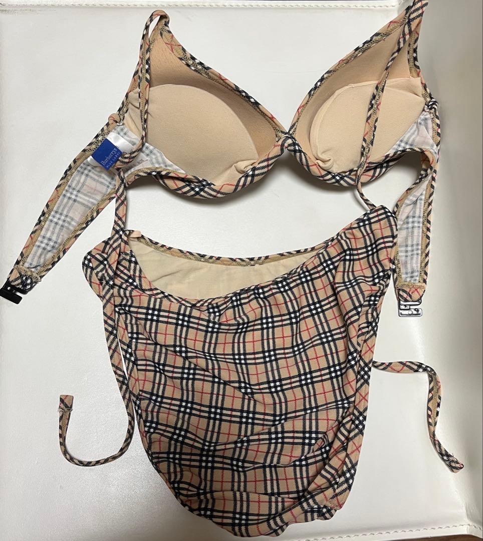 バーバリーブルーレーベル　ビキニ　パレオ付き