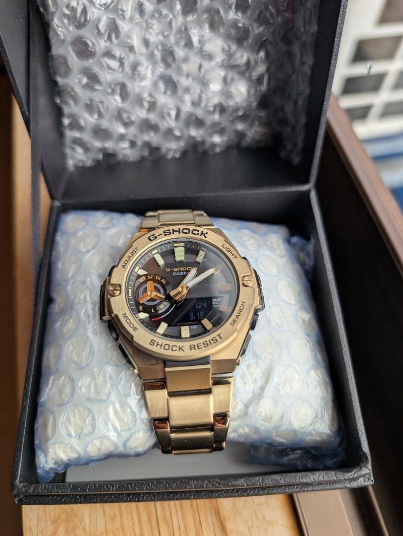 G-SHOCK ゴールド　GST-B500