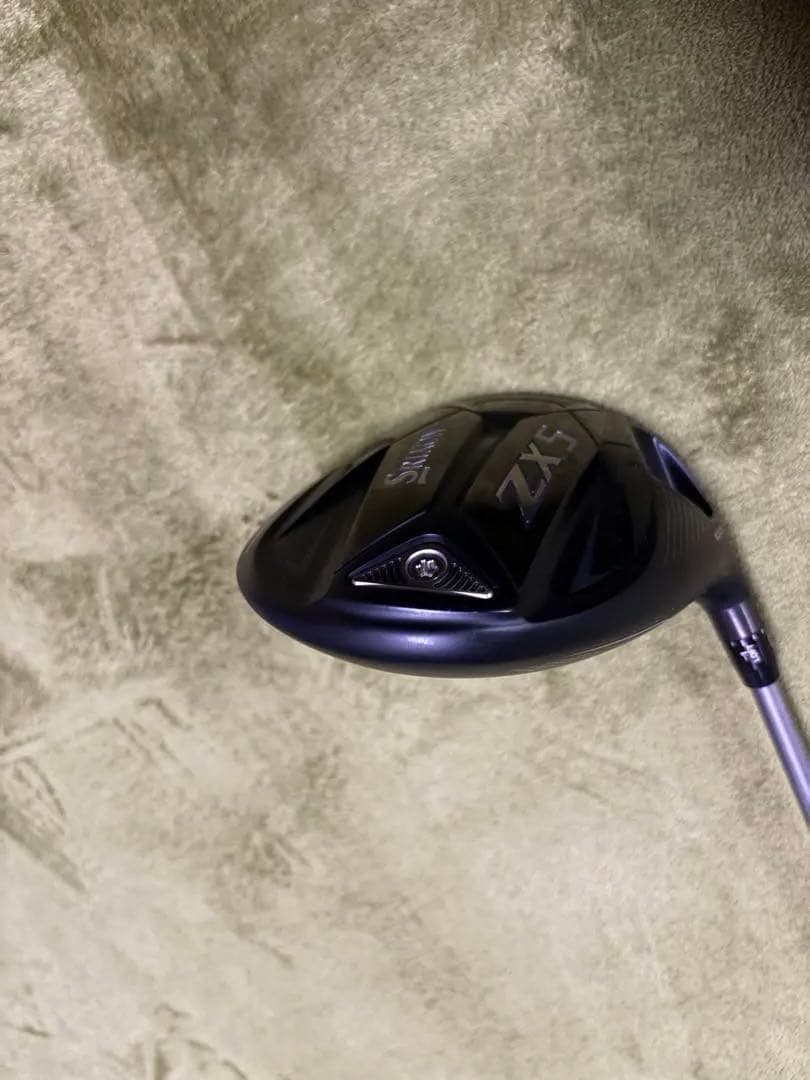 【週末限定値下げ】【人気】スリクソンSrixon ZX5 ドライバー 10.5度