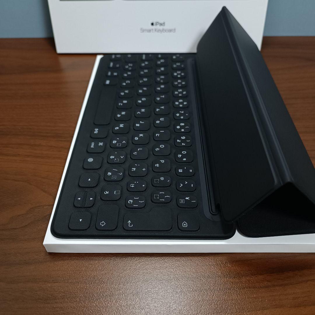 (美品) iPad Pro 10.5 Simフリー256GB、 Keyboard