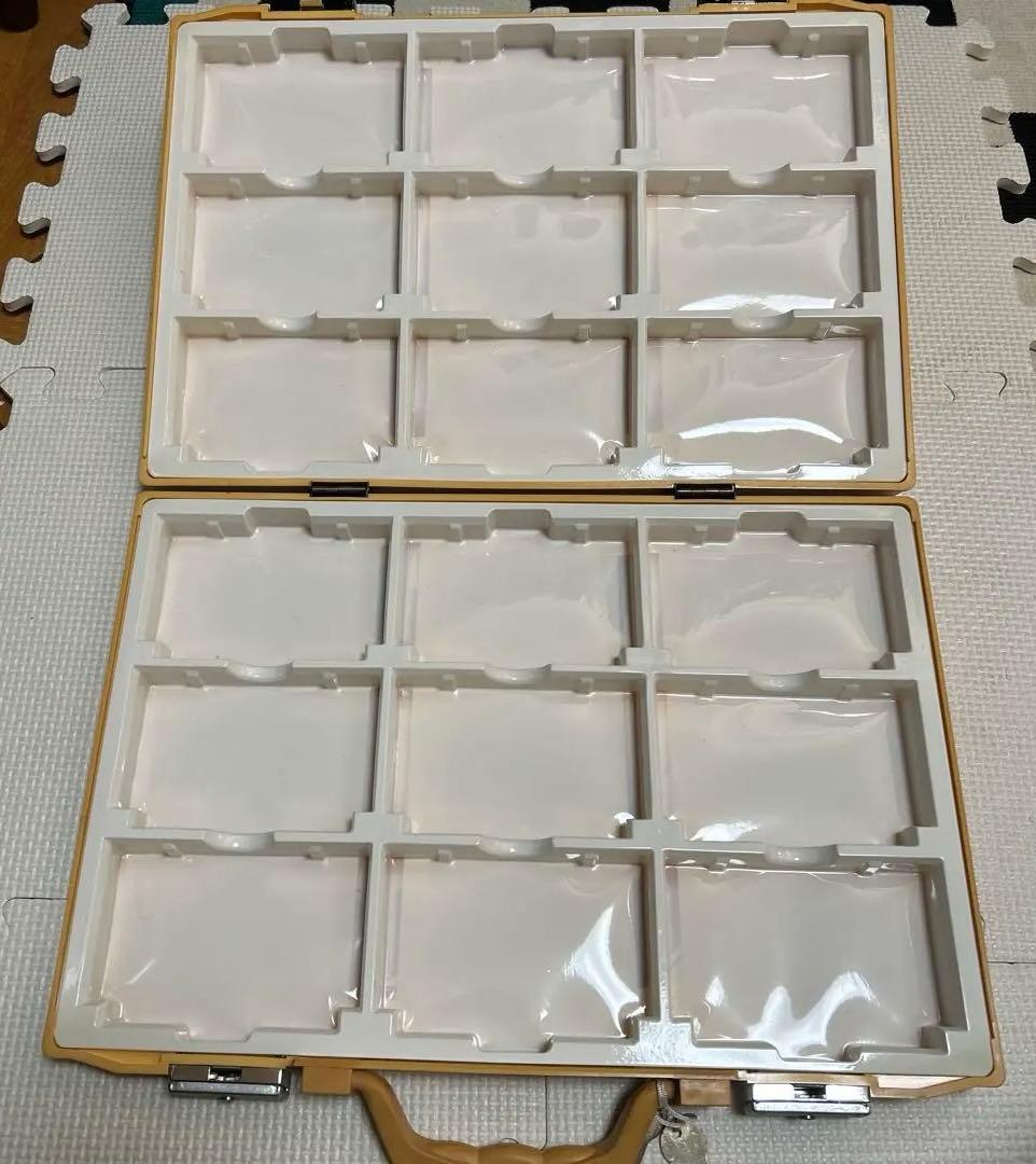 ファミコン　カセット　アタッシュケース　鍵付き　KAMAYA レア　レトロ