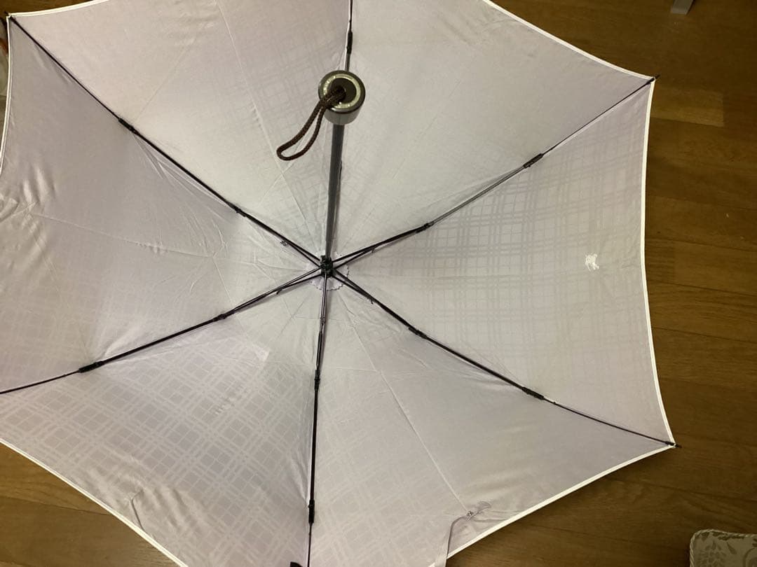 バーバリー　Burberry 折りたたみ　日傘