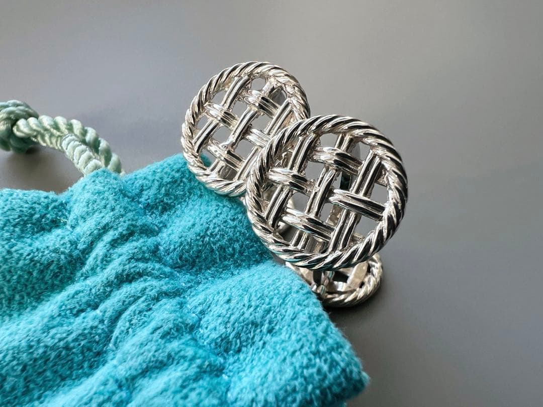 ティファニー　編み込み　サークル　カフス