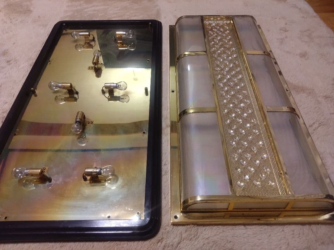 ゴールドキングシャンデリア