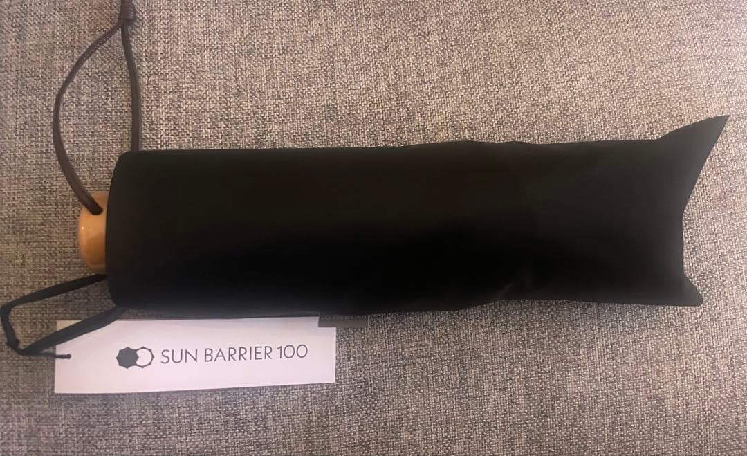 サンバリア100 3段折りたたみ傘 ブラック