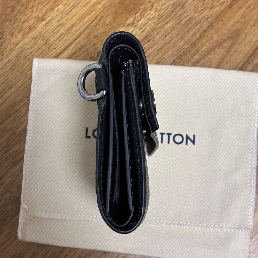 未使用品 ルイ・ヴィトン モノグラム・エクリプス チェーンコンパクトウォレット