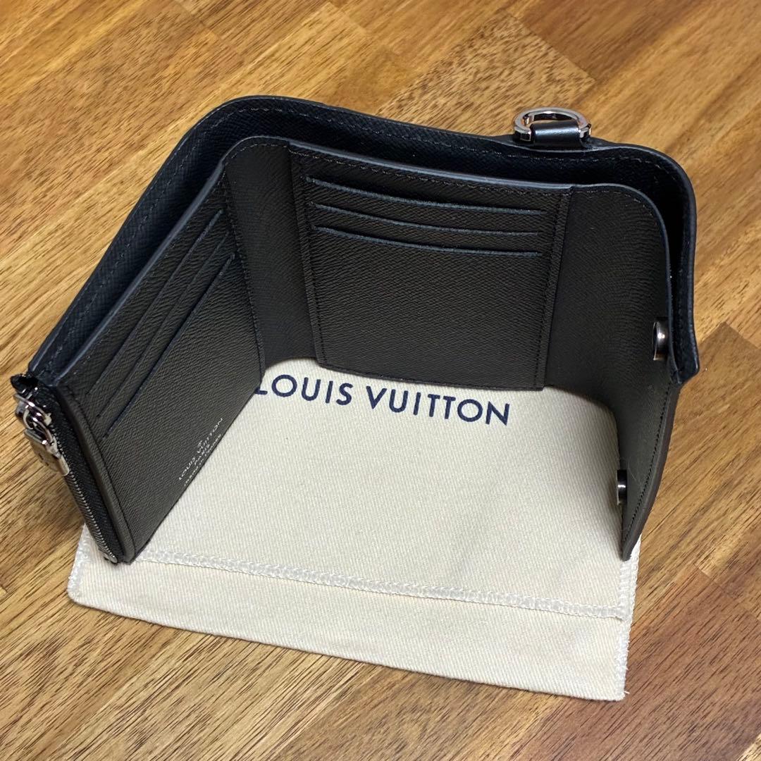 未使用品 ルイ・ヴィトン モノグラム・エクリプス チェーンコンパクトウォレット