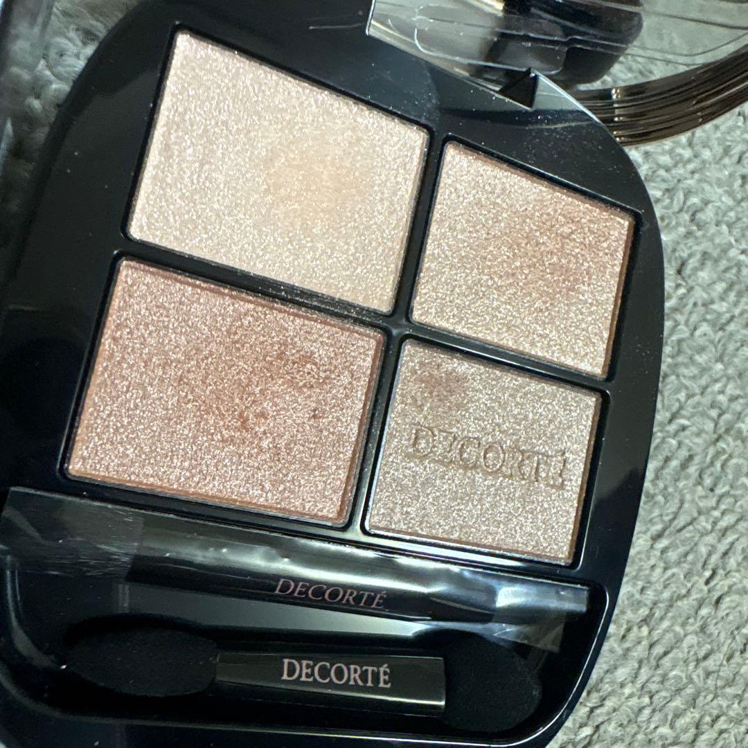 コスメデコルテ スキンシャドウデザイニングパレット09 カシミアフェザー