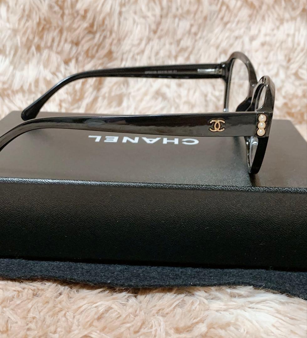 非売品　CHANELノベルティメガネ&ケース