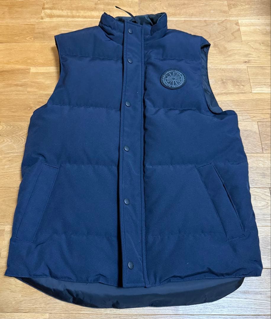 カナダグース Garson Vest black label Mサイズ