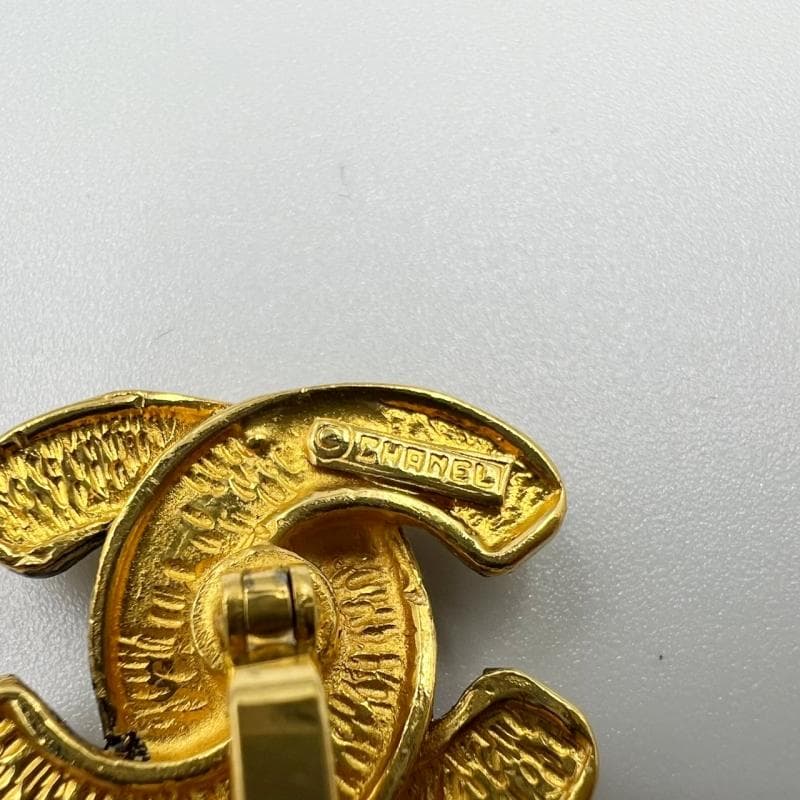CHANEL カフスボタン ココマーク マトラッセ ゴールド カフリンクス
