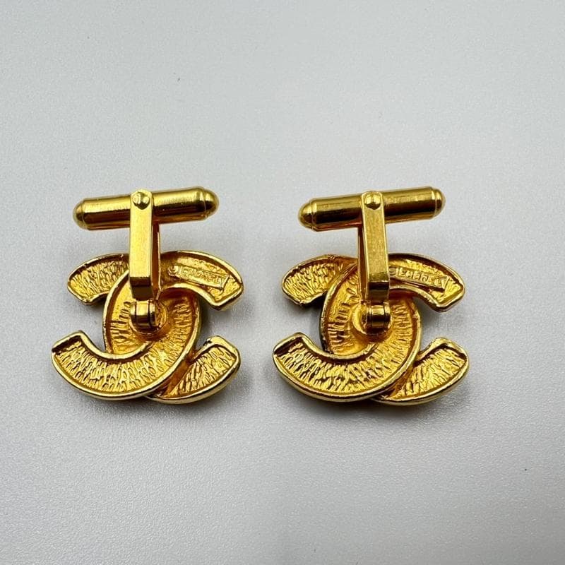 CHANEL カフスボタン ココマーク マトラッセ ゴールド カフリンクス