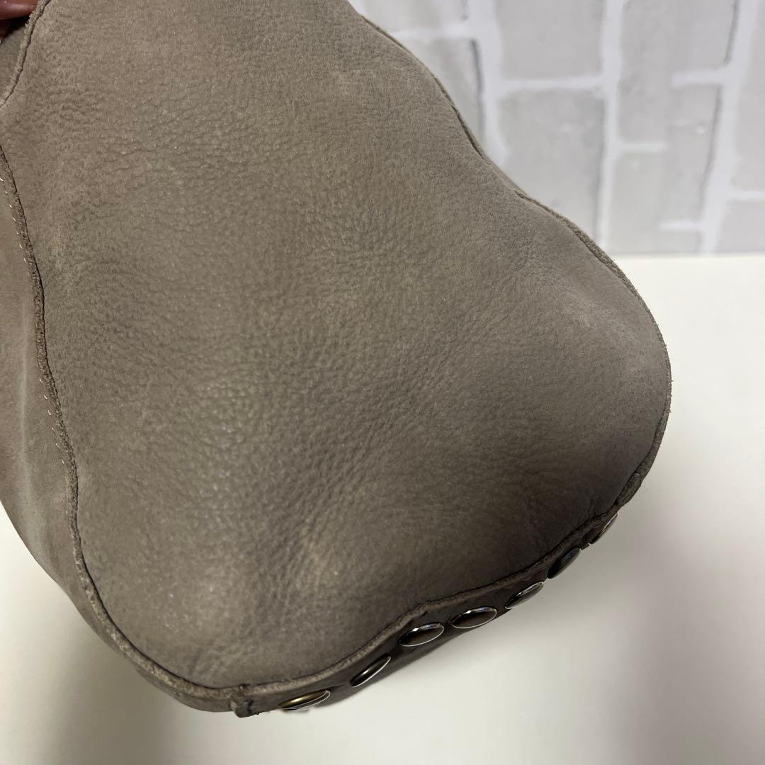 TRES archive グランジ ワンショルダーバッグ 肩掛け スタッズ 牛革