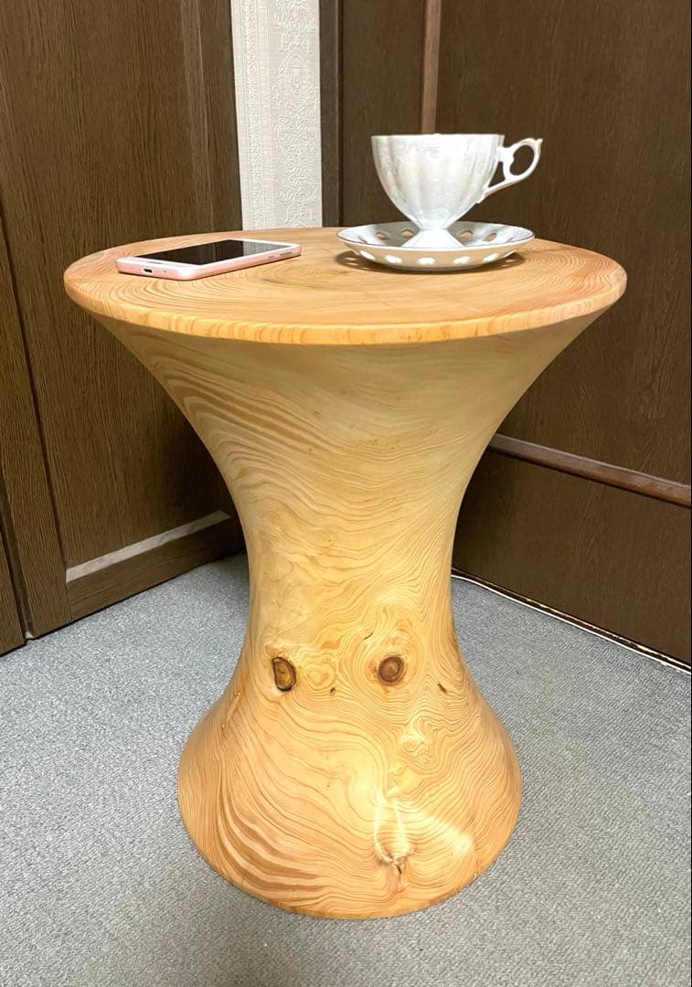 丸太　木製フレア型サイドテーブル