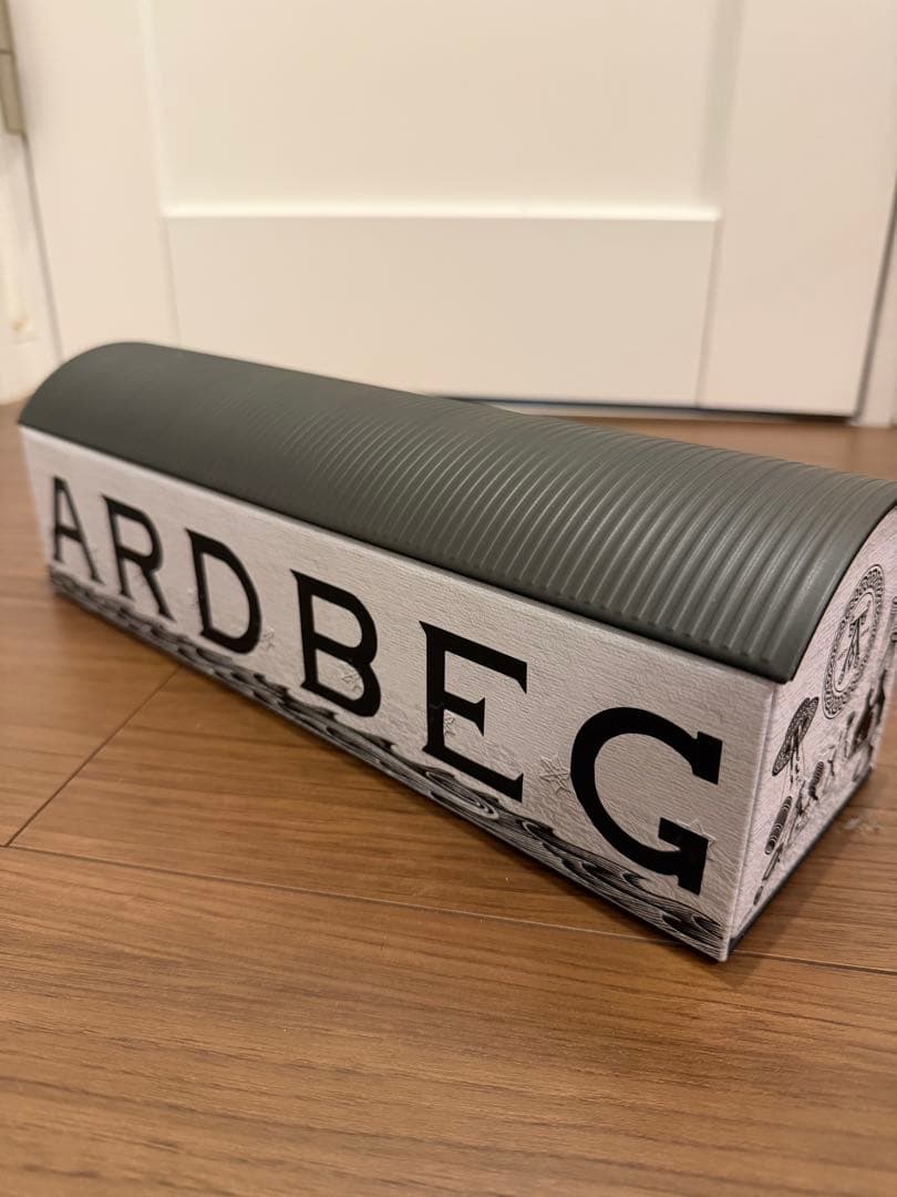 Ardbeg アードベッグアナモルフィック ギフトボックス　新品未開栓