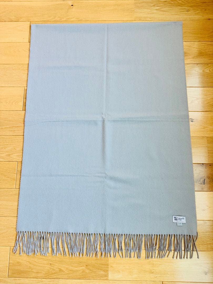 【美品】ジョンストンズ　カシミヤ大判ストール LIGHT FLAT GREY