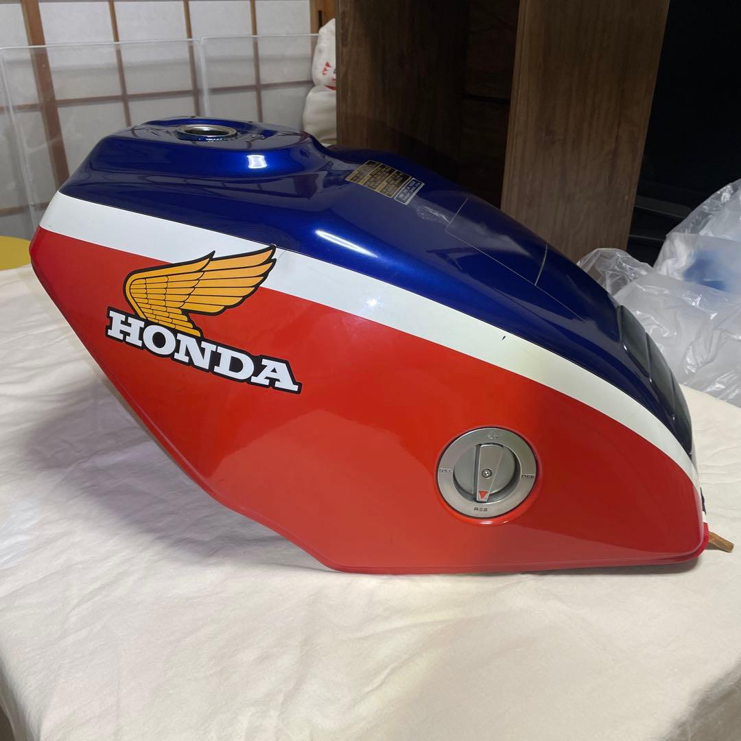 VF1000R 中古燃料タンク