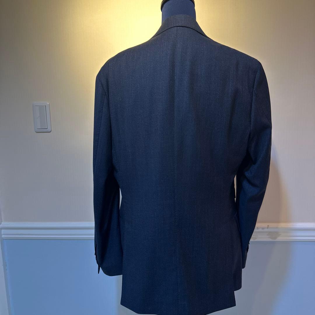 イタリー　ダークブルー スリーピーススーツ ウール混紡