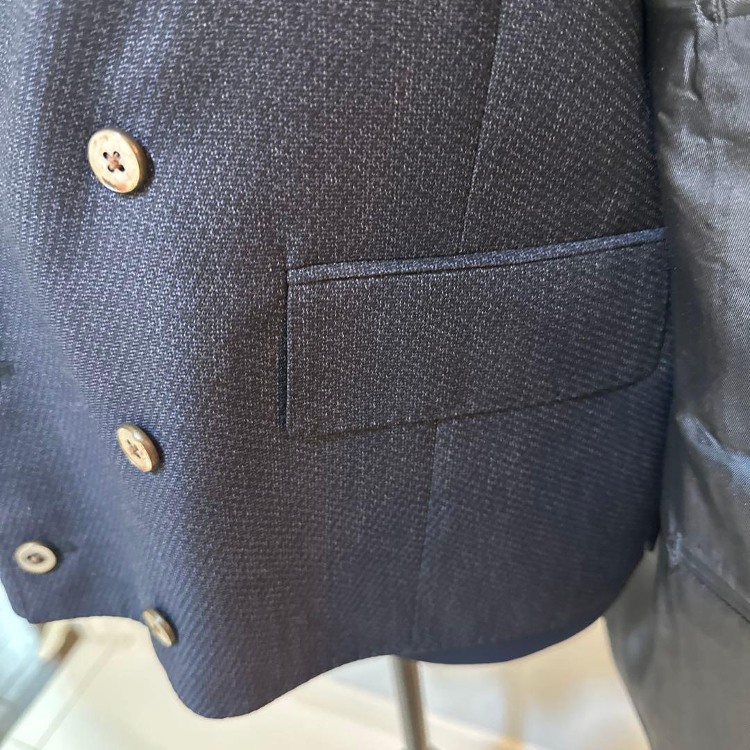 イタリー　ダークブルー スリーピーススーツ ウール混紡