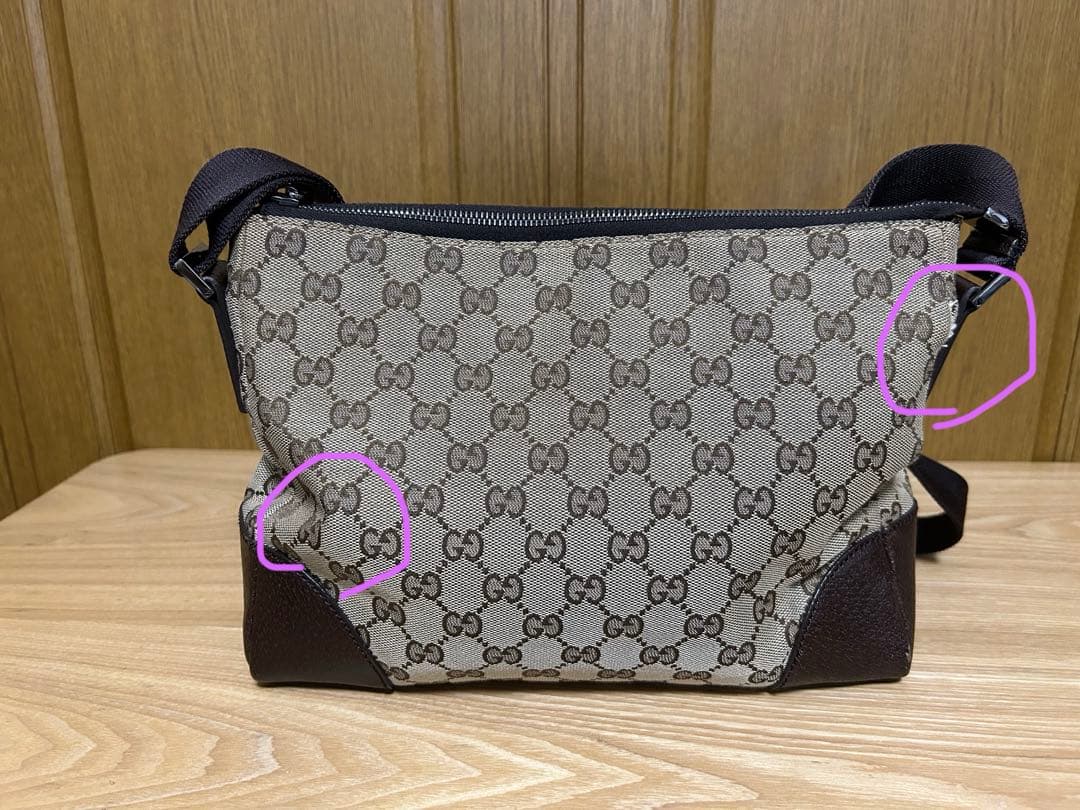 グッヂ　GUCCI ショルダーバッグ