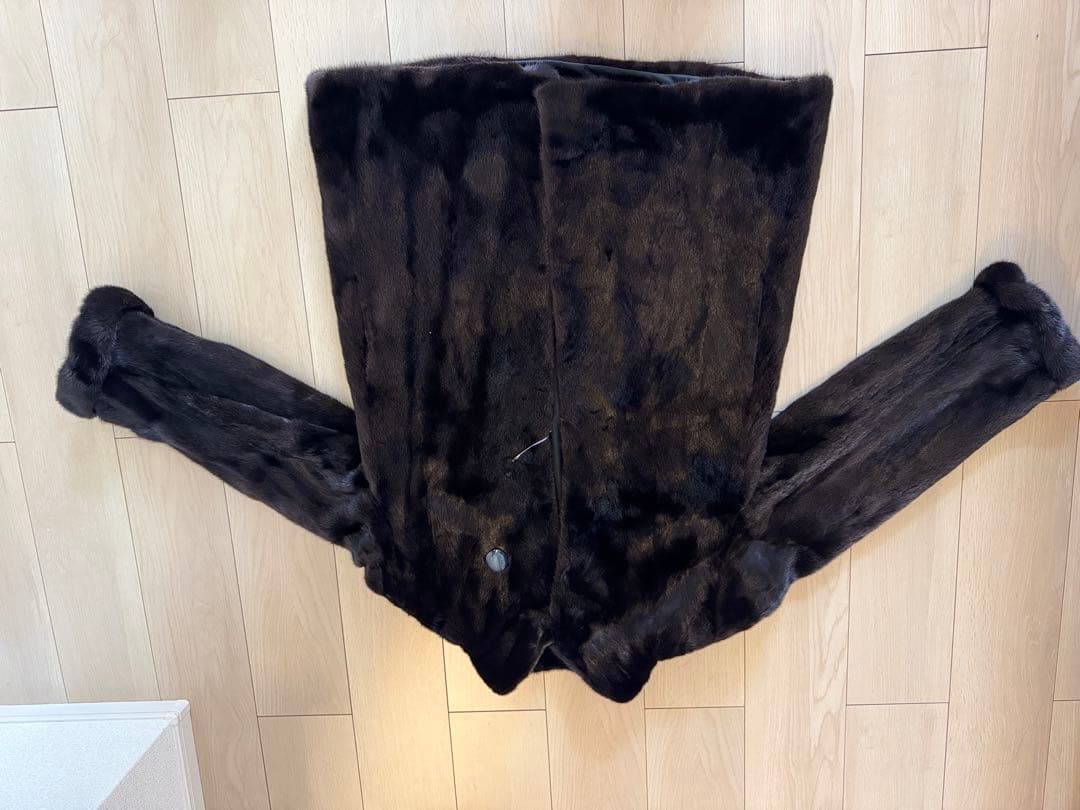 d*7様 BLACK JADE ケナガイタチ 本毛皮ファーコートリアルファー