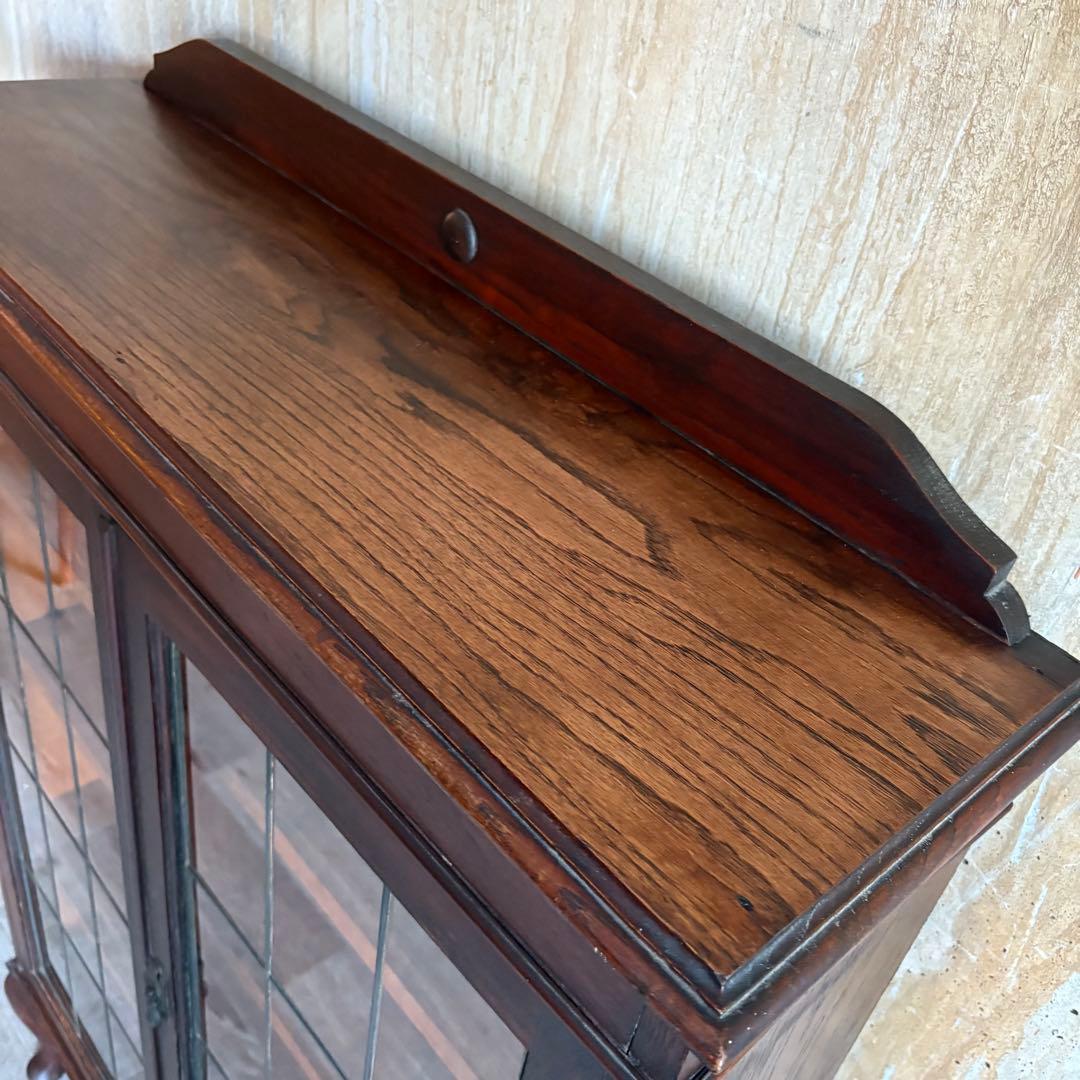 英国アンティーク　ヴィンテージ ブックシェルフ　猫脚キャビネット　クラシック