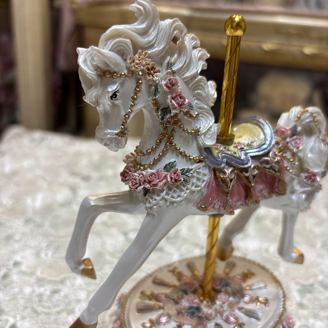 回転木馬オルゴール ロココ strawberry