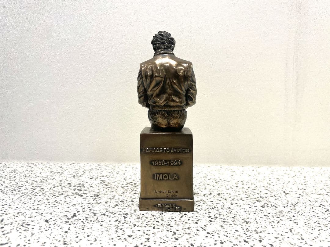 希少品‼️【世界限定1994体】アイルトン・セナ/イモラブロンズ像レプリカ