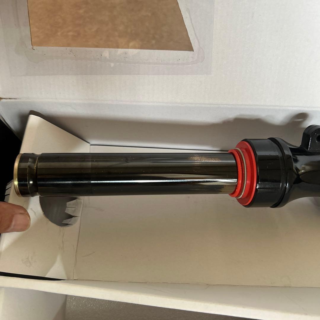 グリファス用、NCY N17ブラックインナーフロントフォーク