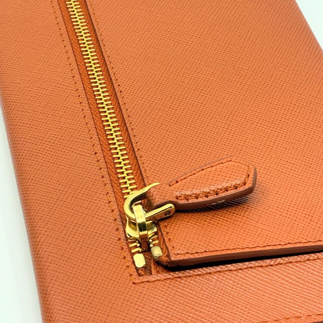 PRADA プラダ サフィアーノ レザー オレンジ 長財布 A1357A3