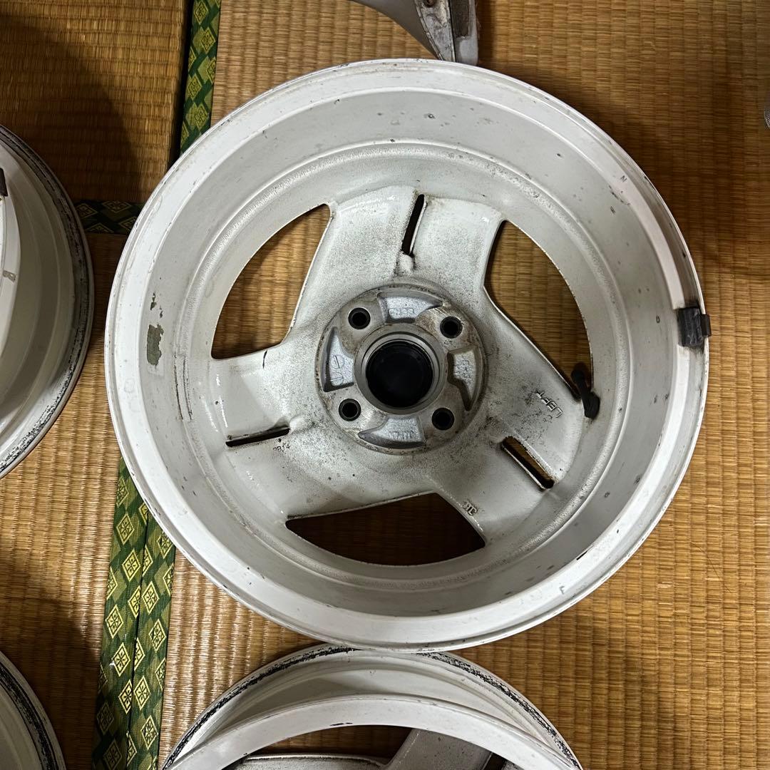 チ*プ様 ヒーローズレーシングアイスピード 15インチ 8J+38 PCD114