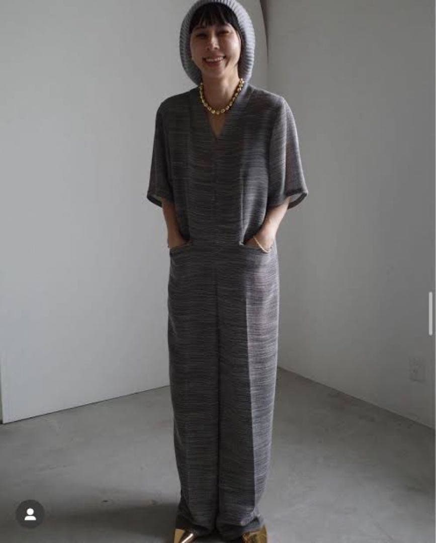 KARAMI RELAX ROMPERS ブラック　 Mサイズ