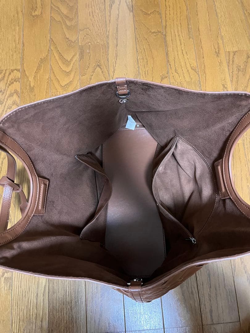 CHARLES & KEITH ブラウン トートバッグ