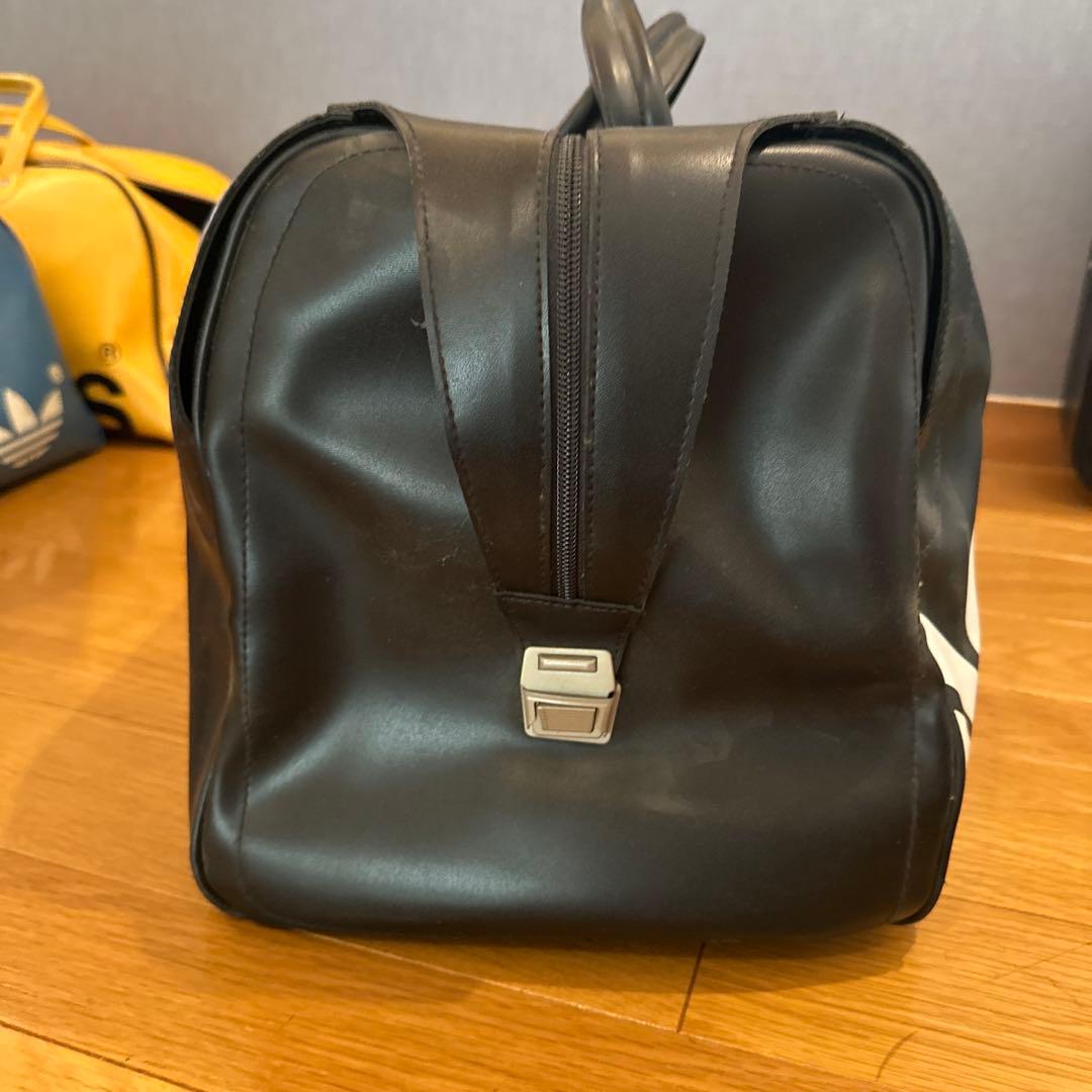 限定価格　adidas ビンテージ　ブラック ボストンバッグ