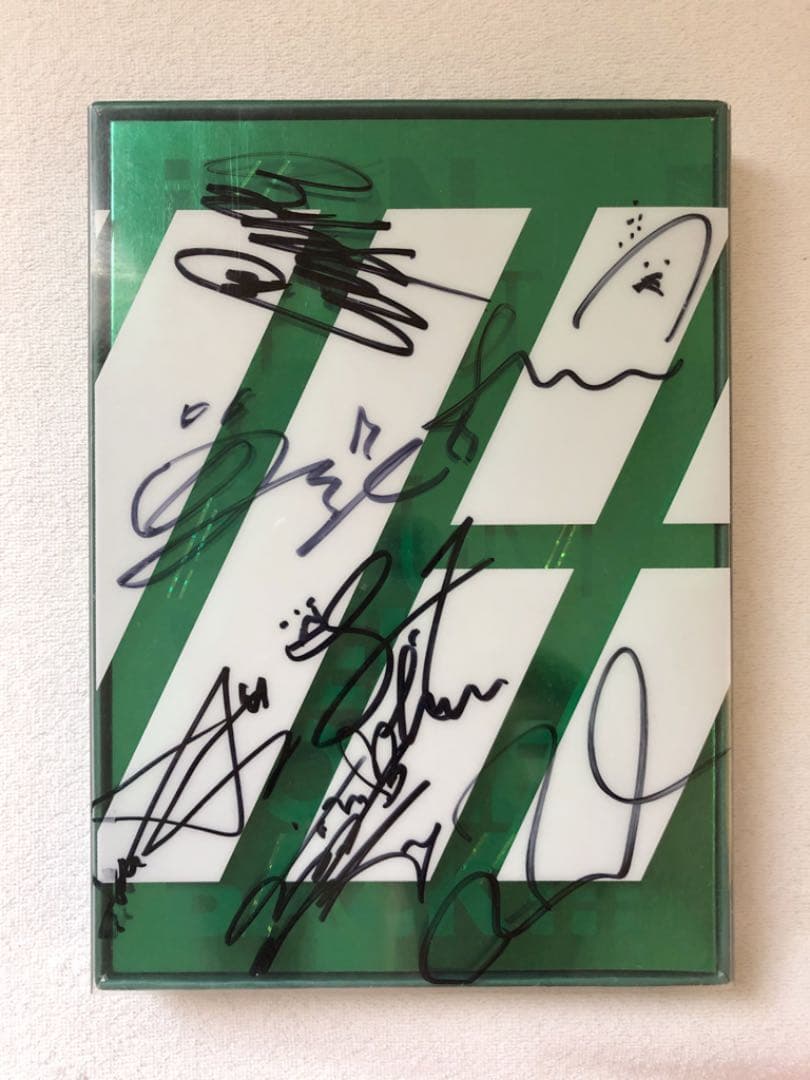 iKON 全員直筆サイン入り　デビューフルアルバム　写真、ポストカード付き