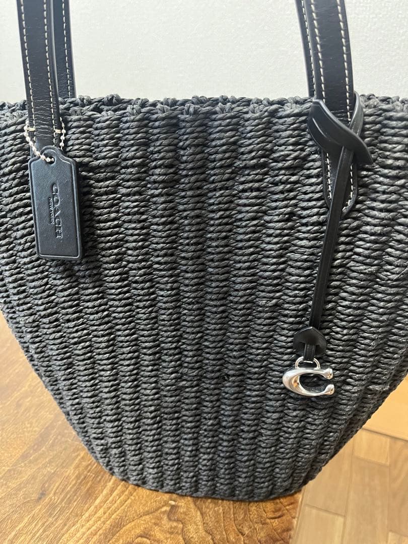 COACH スモール ストロートート ブラック