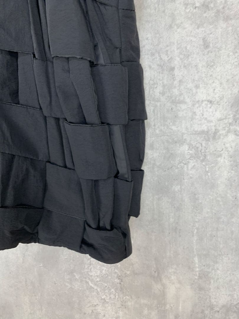 antiqua treecafe ダウン級ベスト 黒　ブロック編み　冬