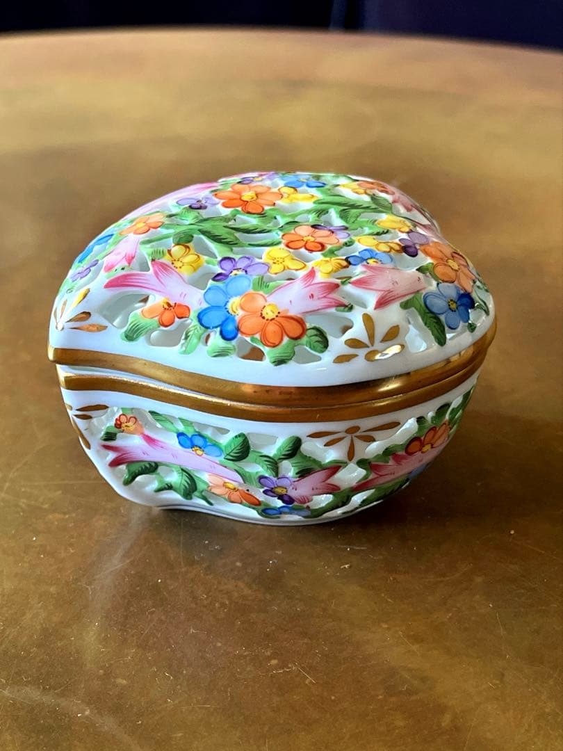 新品　ヘレンド　ボンボニール　透かし　ハート型　並行輸入品