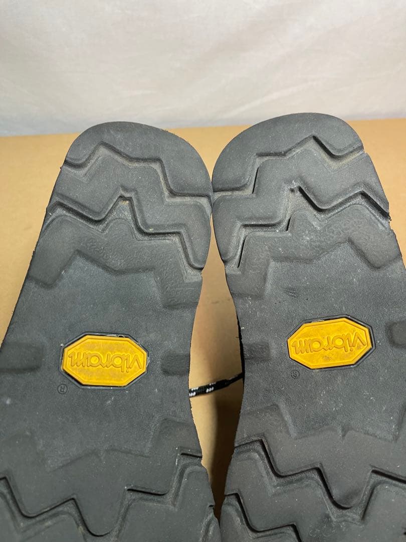 クラークス オリジナルズ デザートトレック ゴアテックス GTX ビブラムソール