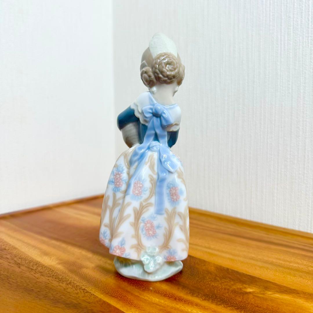 美品 リヤドロ LLADRO バレンシアの少女 オレンジがいっぱい 置物 陶器