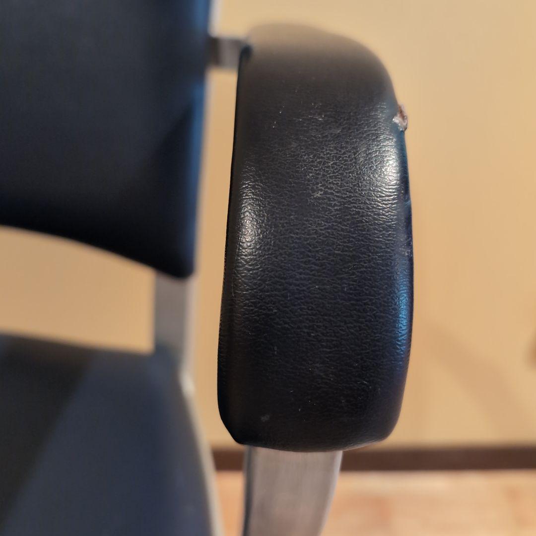 JM　①アメリカヴィンテージ　アルミ　NAVYアームチェア　エメコ4脚引取