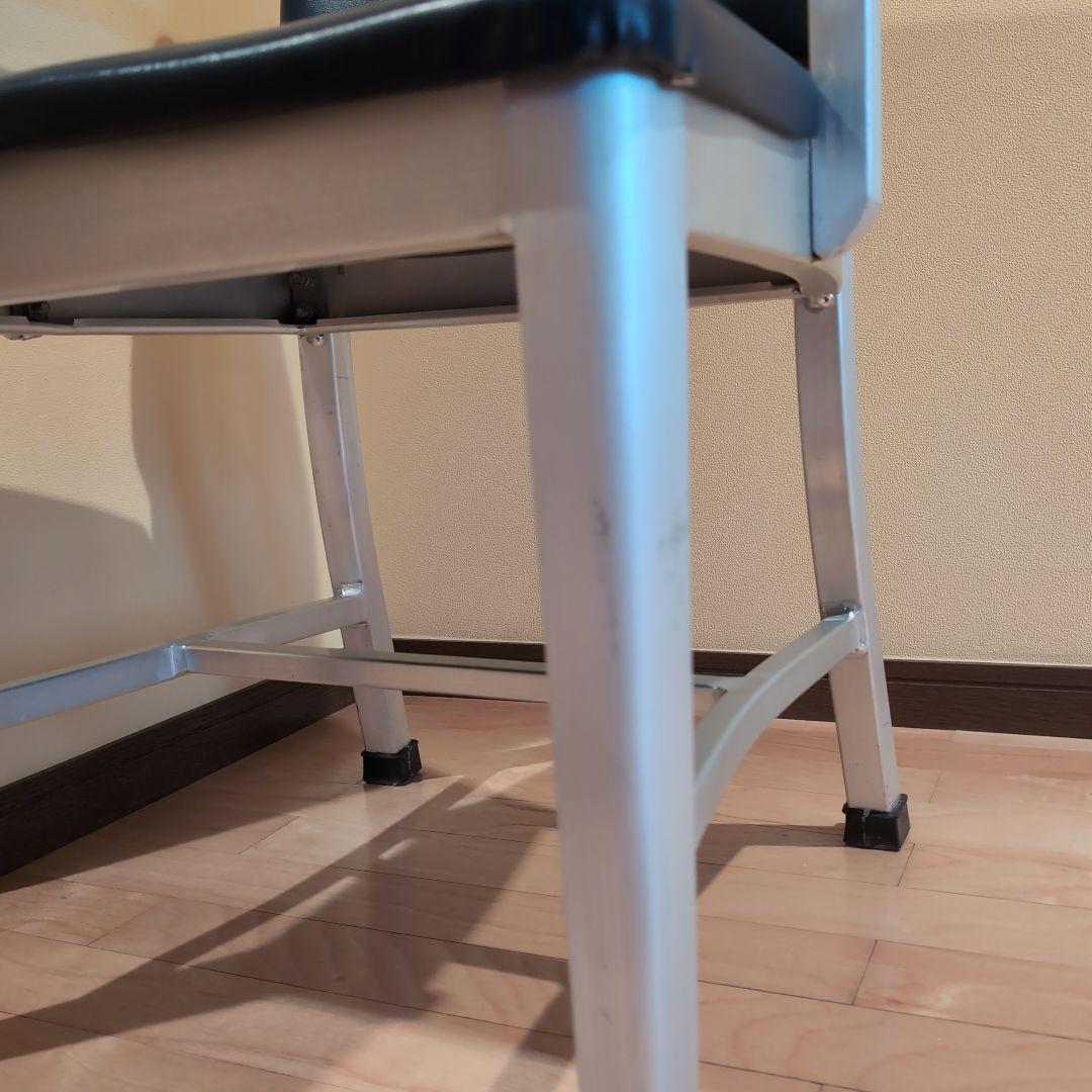 JM　①アメリカヴィンテージ　アルミ　NAVYアームチェア　エメコ4脚引取