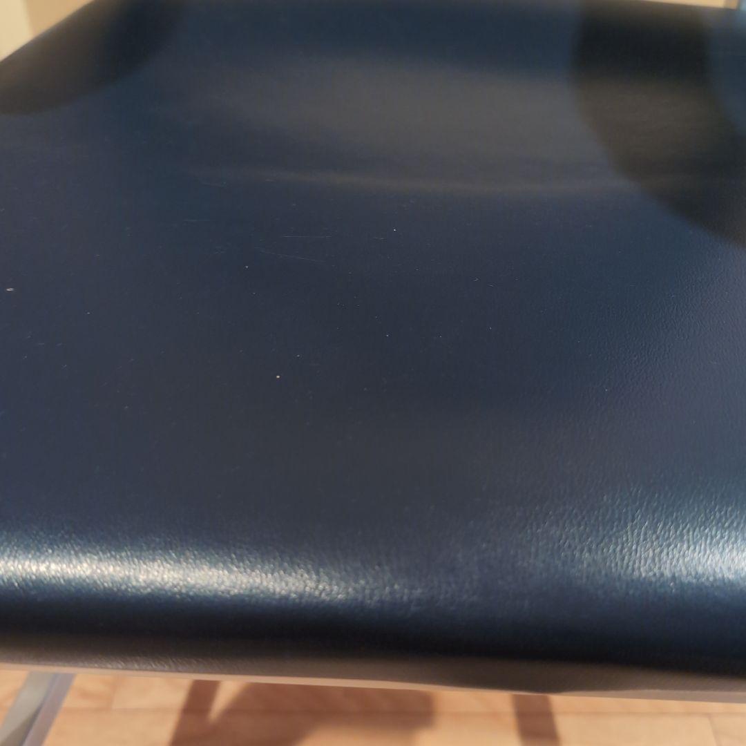 JM　①アメリカヴィンテージ　アルミ　NAVYアームチェア　エメコ4脚引取