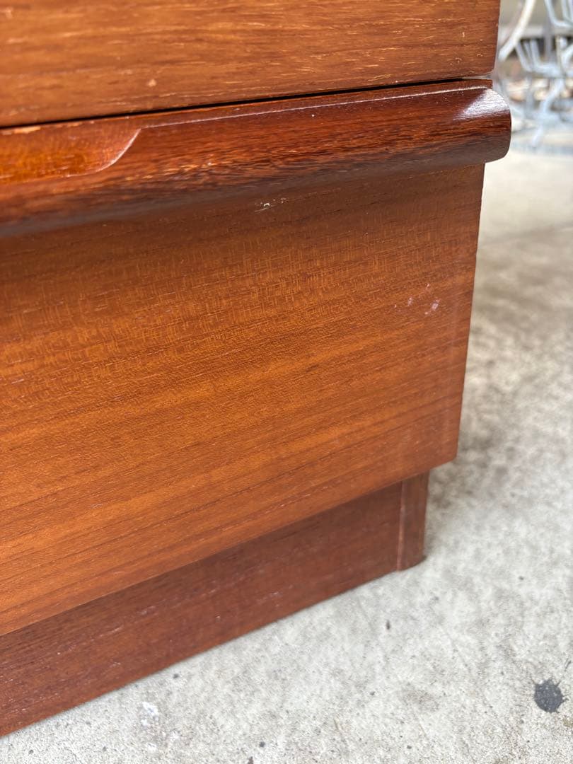 4段チェスト　ミッドセンチュリー　ヴィンテージ　サイドチェスト